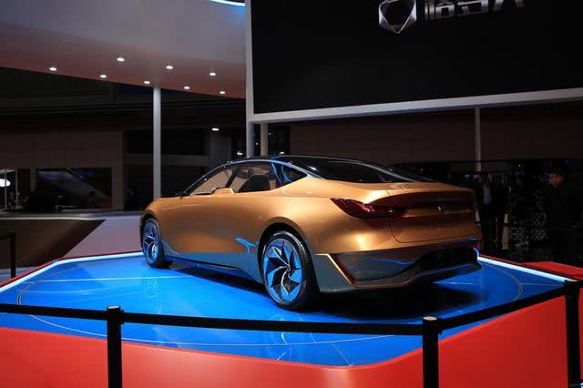 國產“氫能源”汽車,加氫燃料時間短、續航里程長 國產“氫能源”汽車,加氫燃料時間短、續航里程長