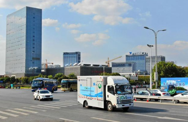 湖北氫能政策利好不斷 相關(guān)產(chǎn)業(yè)鏈企業(yè)將受益 .jpg 湖北氫能政策利好不斷 相關(guān)產(chǎn)業(yè)鏈企業(yè)將受益 .jpg