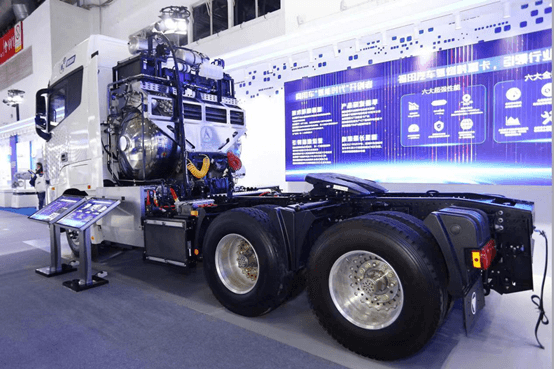 續航超1000公里，氫能重卡亮相世界智能網聯汽車大會.jpg