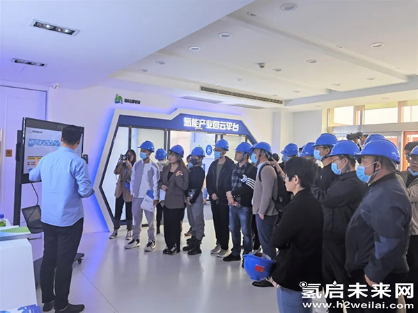 重磅 |“加氫站開發建設與安全運營管理高級研修班 第Ⅰ期”在京圓滿閉幕.jpg