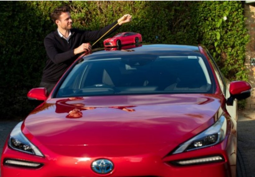 1:10恢復(fù)Mirai !豐田公司與田宮公司合作開(kāi)發(fā)了一款氫動(dòng)力遠(yuǎn)程控制模型1.jpg