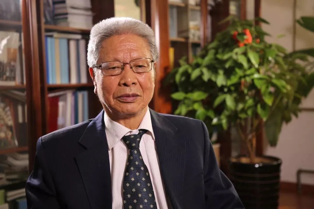 衣寶廉：大幅降低燃料電池、加氫站、氫氣成本是商業化應用的前提