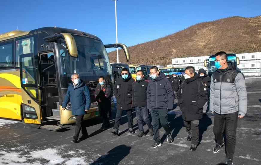 福田歐輝與張家口公交并肩沖刺冬奧會籌備工作.jpg 福田歐輝與張家口公交并肩沖刺冬奧會籌備工作.jpg