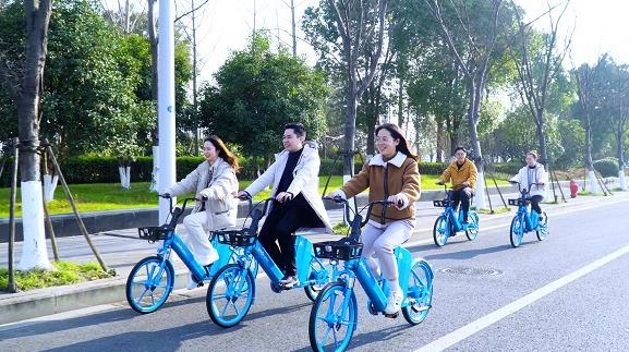 首批1000輛永安行氫能自行車系統(tǒng)在常州投運(yùn).jpg 首批1000輛永安行氫能自行車系統(tǒng)在常州投運(yùn).jpg