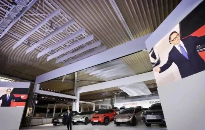 本田CEO喊豐田:放棄氫!專注于純電動(dòng)汽車(chē).jpg 本田CEO喊豐田:放棄氫!專注于純電動(dòng)汽車(chē).jpg