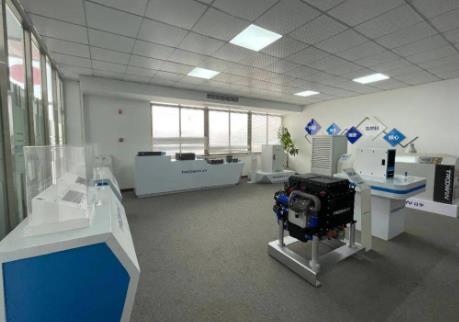 氫能研究生工作站在武漢經(jīng)濟開發(fā)區(qū)掛牌.jpg 氫能研究生工作站在武漢經(jīng)濟開發(fā)區(qū)掛牌.jpg