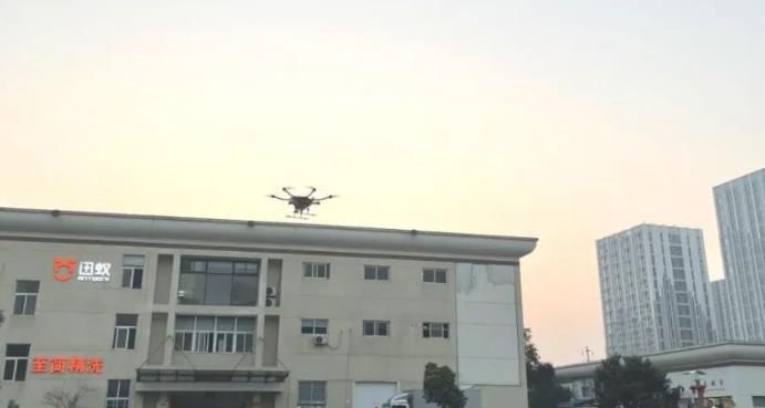 氫航科技攜手迅蟻打造氫動(dòng)力無(wú)人機(jī),使用壽命1500小時(shí).jpg 氫航科技攜手迅蟻打造氫動(dòng)力無(wú)人機(jī),使用壽命1500小時(shí).jpg