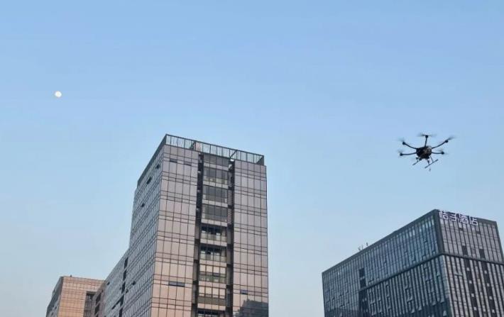 氫航科技攜手迅蟻打造氫動(dòng)力無(wú)人機(jī),使用壽命1500小時(shí).jpg 氫航科技攜手迅蟻打造氫動(dòng)力無(wú)人機(jī),使用壽命1500小時(shí).jpg