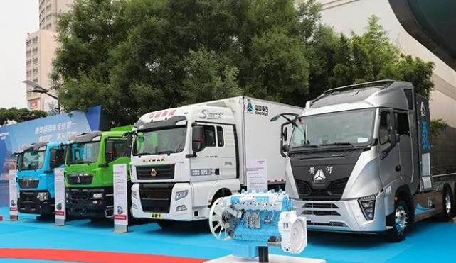 中材科技210L儲(chǔ)氫瓶組助力氫能重卡新突破