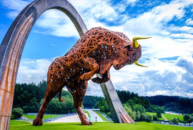 動力支柱滿足了F1周末在紅牛賽道上使用的燃料電池系統(tǒng)的靈活性