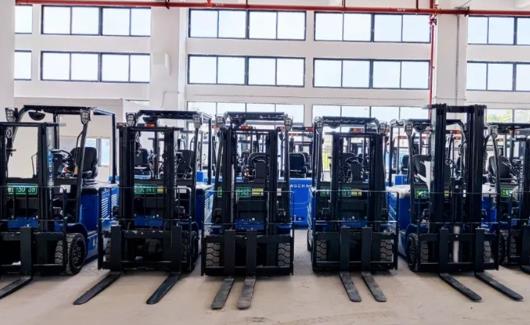 新氫動力“斬獲”粵港澳大灣區首批上牌氫能叉車