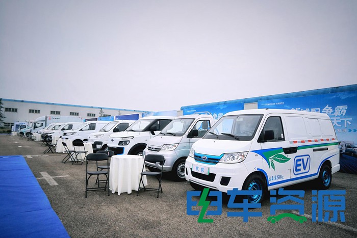 19 現場展車_副本 700.jpg