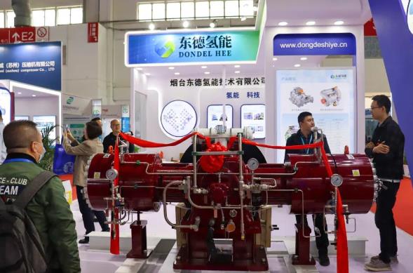 東德實業發布90Mpa加氫站隔膜壓縮機.jpg